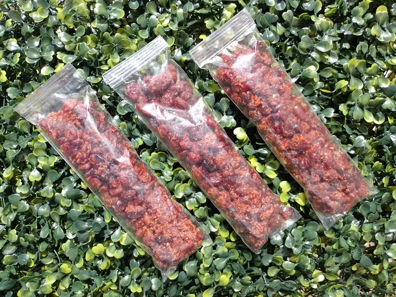 Arándanos enchilados con chile piquín